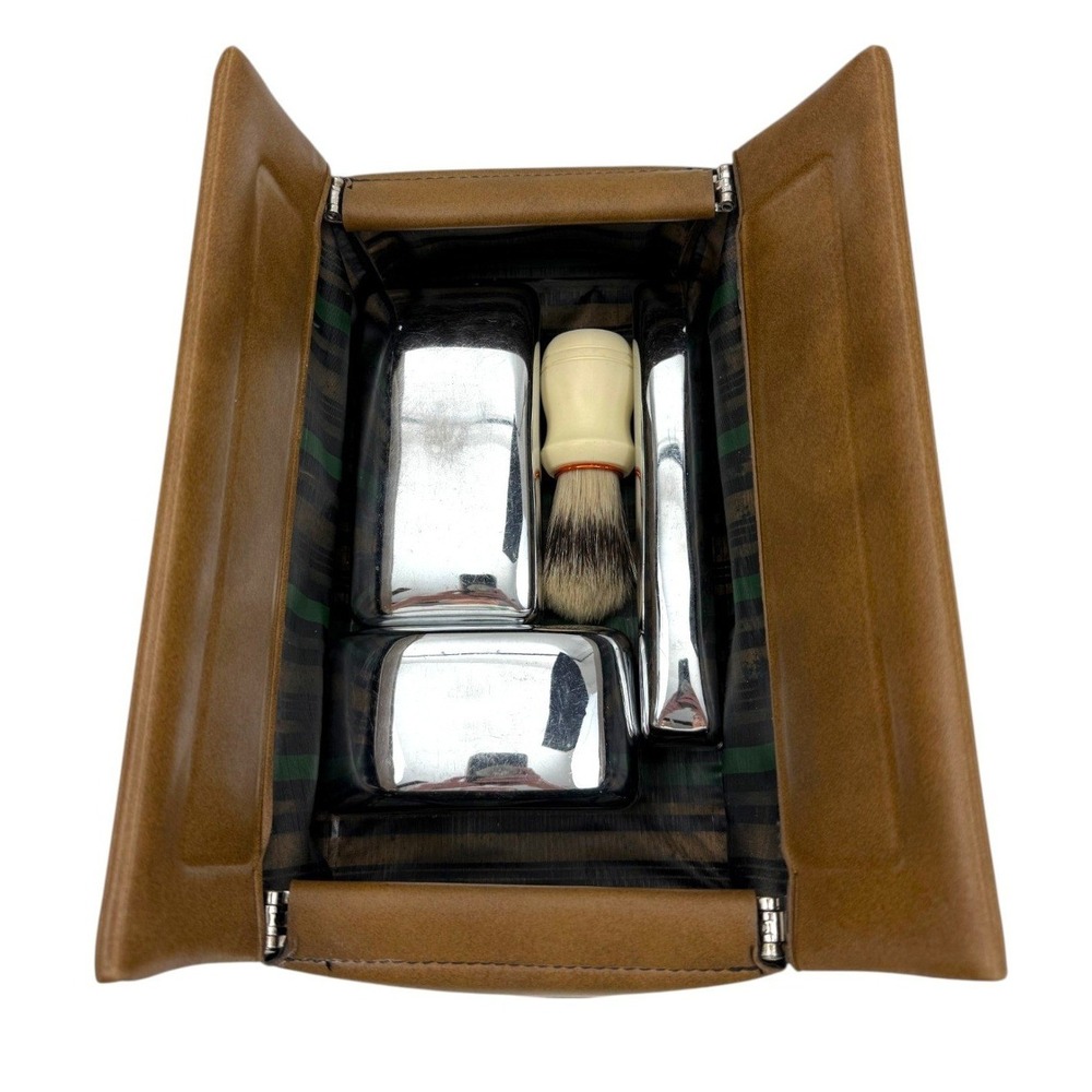 Mens Vintage Travel Toiletry Dopp Kit with Chrome Accessories - Picture 5 of 16